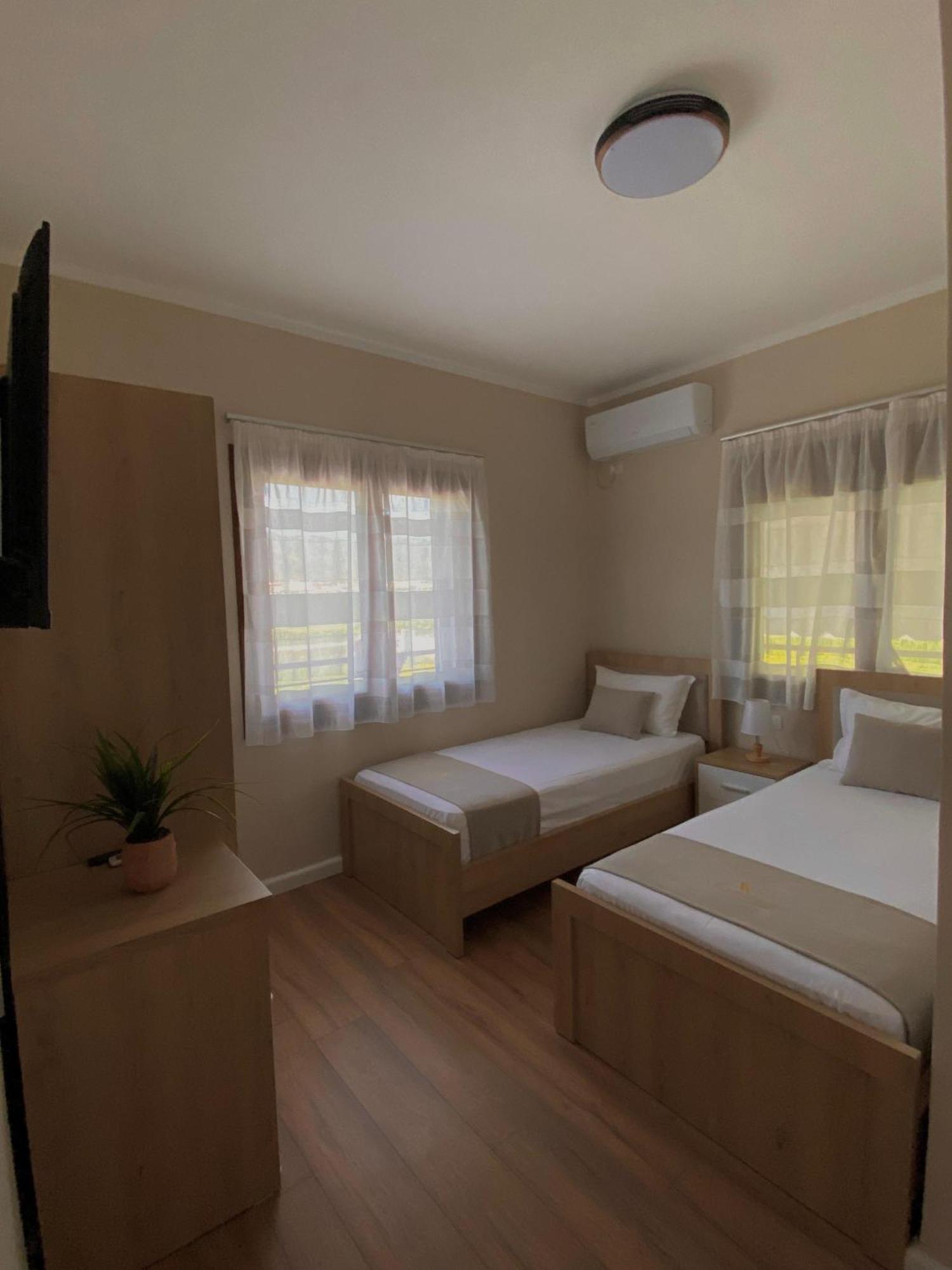 Villa Tabaku Berat Ngoại thất bức ảnh